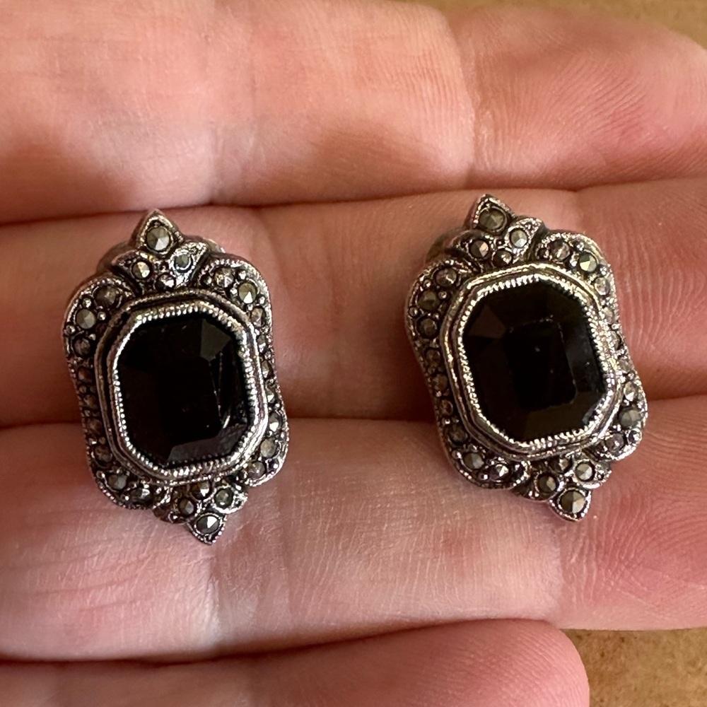 Vintage Silver And Black Faux Jeweled Clip On Earrings. Heavy. Nice
